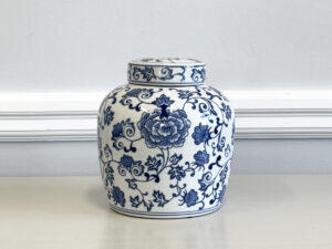 8.5" Mandarin Jar with Lid