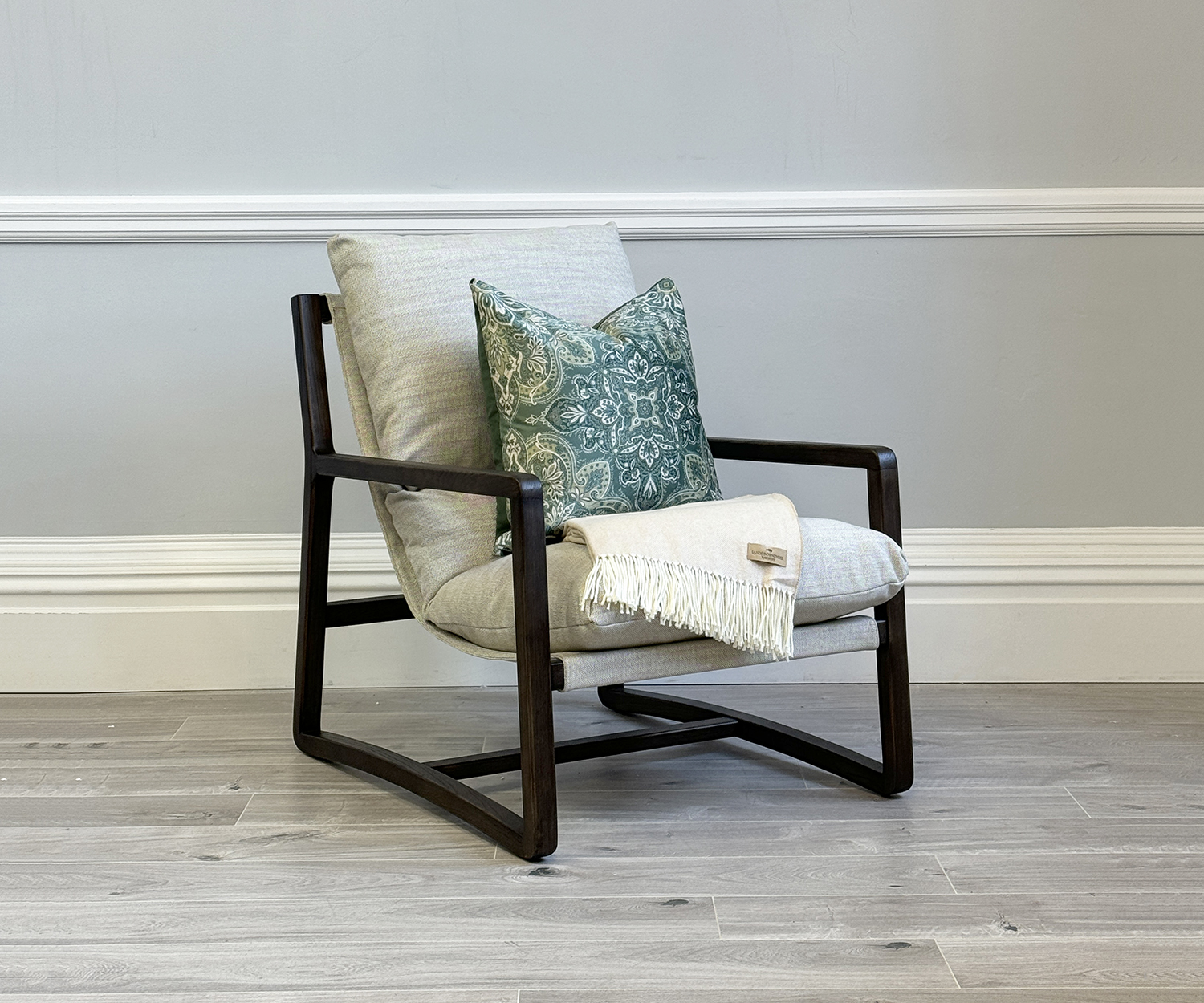 Photo-10-09-2024-16-10-32-Small