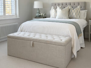 Tufted Blanket Box in Wheat